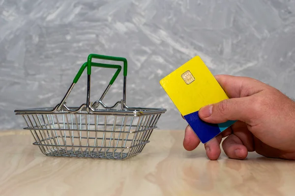 Shopping Cart Hand Credit Card Concept Online Business High Quality — Stock Photo, Image
