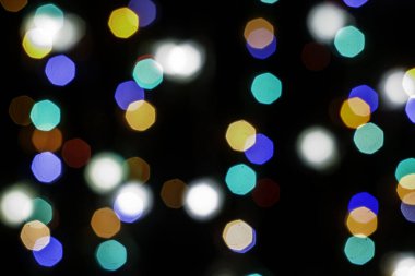 çok renkli ışıkları ve bulanık bokeh ile siyah soyut arkaplan