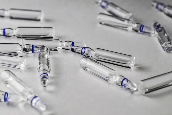 Randomly Lying Ampoules Medicines White Background High Quality Photo — Stock Photo, Image