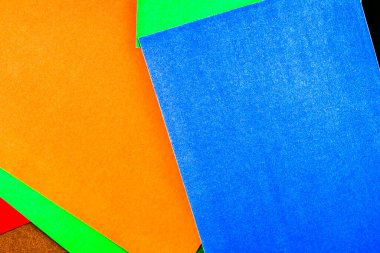 Renkli kağıtlardan yapılmış çok renkli soyut arkaplan. Yüksek kalite fotoğraf