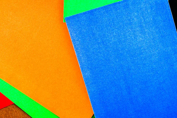 Renkli kağıtlardan yapılmış çok renkli soyut arkaplan. Yüksek kalite fotoğraf