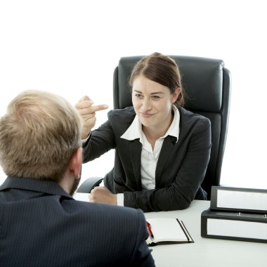 Sakal iş adam esmer kadın Danışma, orta parmağını göster