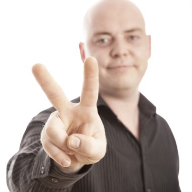 kel adam işareti zafer