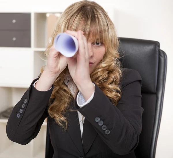 Young blond attractive business woman — Stock Photo, Image