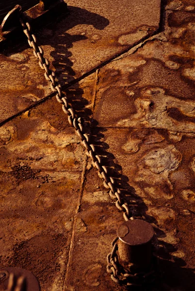 Rusty chain — Stock Photo, Image