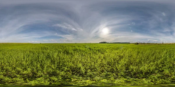 Noite Hdri Panorama 360 Vista Entre Campos Agrícolas Com Nuvens — Fotografia de Stock