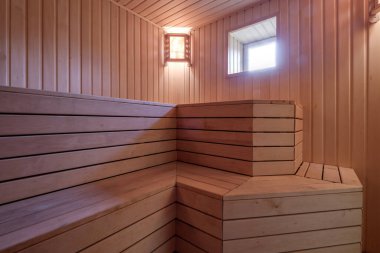 Sıcak taşlar ile büyük standart tasarım klasik ahşap rus hamamsauna iç