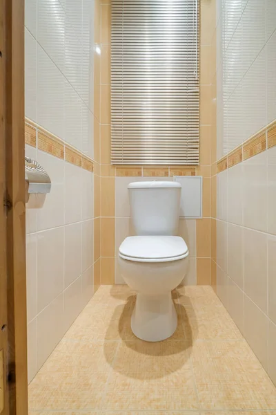 Toilette Dettaglio Una Cabina Doccia Angolare Con Attacco Doccia Parete — Foto Stock