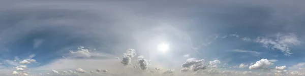 Голубое Небо Hdri 360 Панорама Нимбом Туман Красивых Облаках Бесшовной — стоковое фото