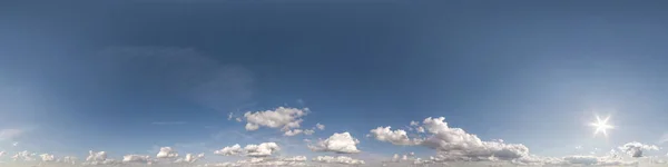 Blue Sky Hdr 360 Panorama White Beautiful Clouds Seamless Projection — 图库照片