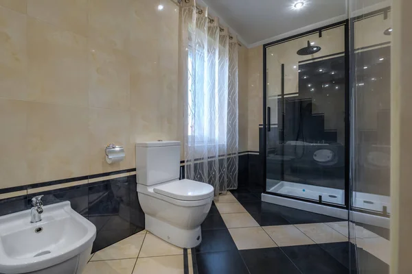 Bidet Modern Toilet Wall Mount Shower Attachment — стоковое фото