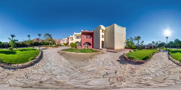 Full Seamless Spherical Hdr 360 Panorama View Two Story Building Photos De Stock Libres De Droits