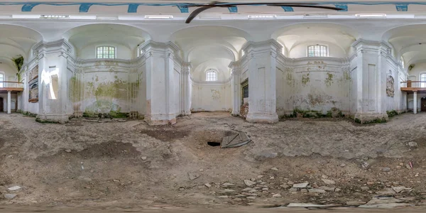 Sferyczny Widok Panoramiczny Hdri 360 Wewnątrz Pustych Betonowych Konstrukcji Opuszczonego — Zdjęcie stockowe