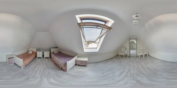 창문이 콘텐츠가 현대식 아파트의 내부에서 직사각 형으로 투영된 바다없는 360 — 스톡 사진