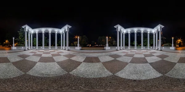 Nattfull Sömlös Sfärisk 360 Hdri Panorama Centrum Staden Torget Med — Stockfoto