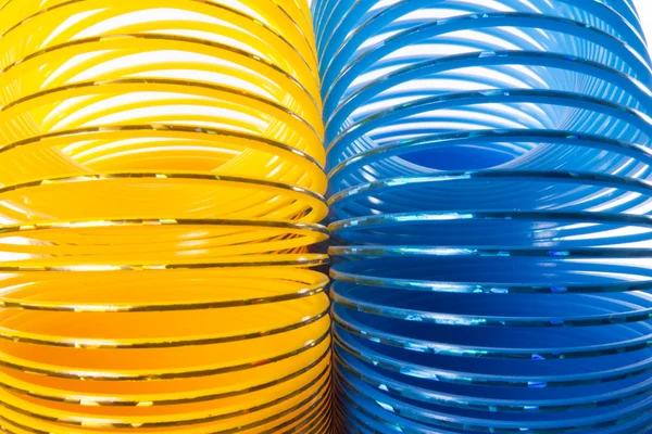 Formen gelb und blau mit sinusförmigen Wellen — Stockfoto