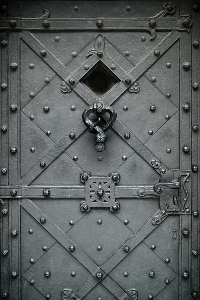 Elegant wrought iron hand made forged door, Prague, Czech Republ — Stock Photo, Image