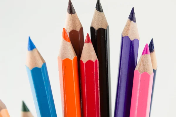 Lápis de cor isolado no fundo branco fechar — Fotografia de Stock
