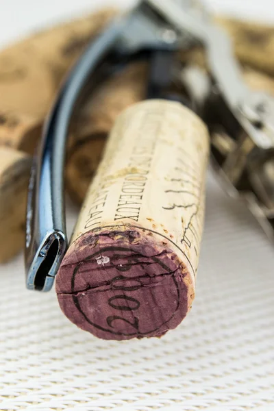 Corkscrews and corks — Stock Photo, Image