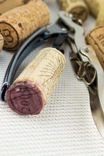 Corkscrews and corks — Stock Photo, Image