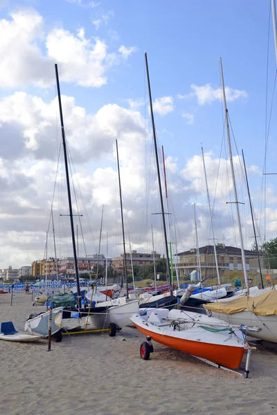 Barcos en la playa — Foto de Stock