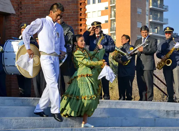 Peruánská strana: lidi, kostýmy a tance — Stock fotografie