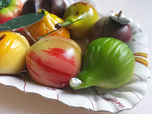 Sicilyalı şeker meyve