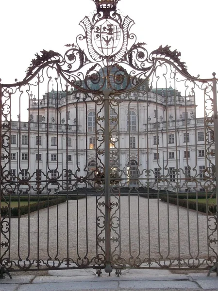 Palast von stupinigi — Stockfoto