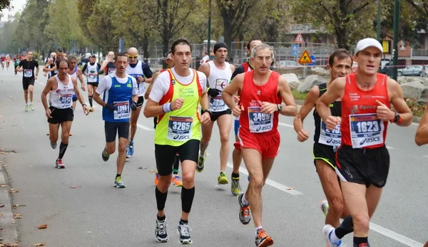 Turín maraton. 11/17/2013. sportovci — Stock fotografie