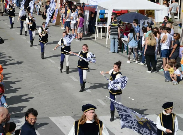 Parade der Fahnenträger — Stockfoto