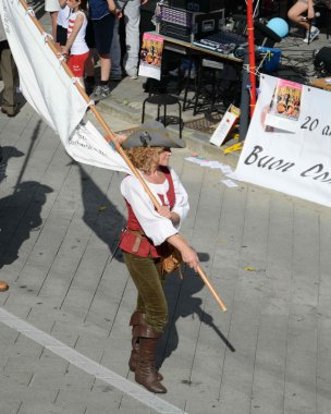 tarihsel canlandırma. turin yakınındaki 