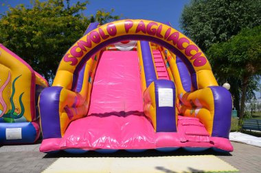 şişme oyuncaklar çocuklar için