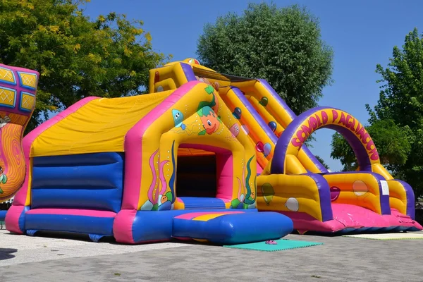 şişme oyuncaklar çocuklar için