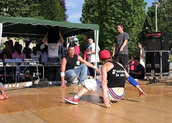 Rap. Funky. improvisação, dança e canto — Fotografia de Stock