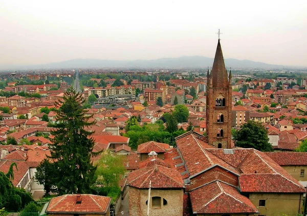 Blick auf Turin von der Burg von rivoli. Piemont. Italien — Stockfoto