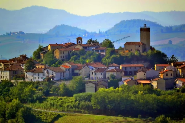 Místa a domy monferrato. Piemont. Itálie — Stock fotografie