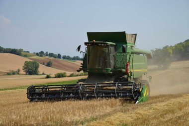 Harman makinesi. Harman. Kampanya. buğday. yaz. ?????????. ????????. ????????. ???????. ?????.