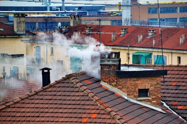 şömine. duman. Kış. ev. çatı. soğuk. Isıtma. bulut.