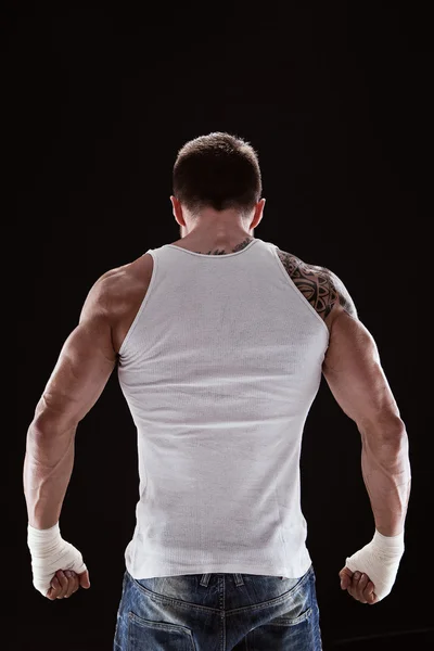 elinde bandaj ile spor fighter