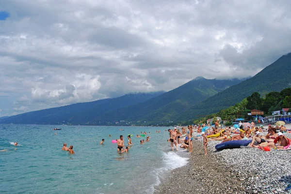 Strand in Abchazië — Stockfoto