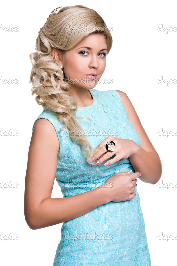 Coiffure De Mariage De Beauté Mariée Femme En Robe De