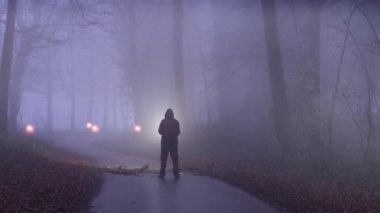 Outer Hebrides, İskoçya, İngiltere 'deki bir nehir geçidi, göller ve dağların üzerinden insansız hava aracı ateş açtı.