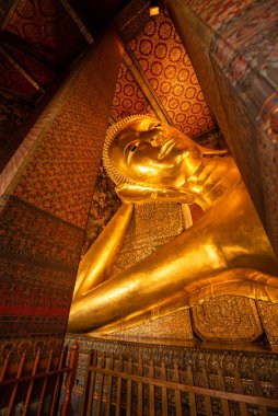 Wat Pho 'da altın uzanan Buda heykeli (Wat Phra Chettuphon Wimon Mangkhlaram Ratchaworamahawihan) 