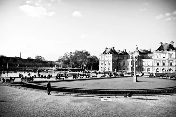 Люксембурзького саду в Парижі — стокове фото