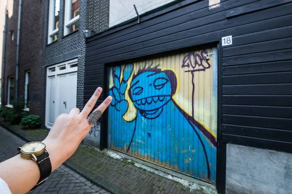 Batti cinque sulle strade di Amsterdam — Foto Stock