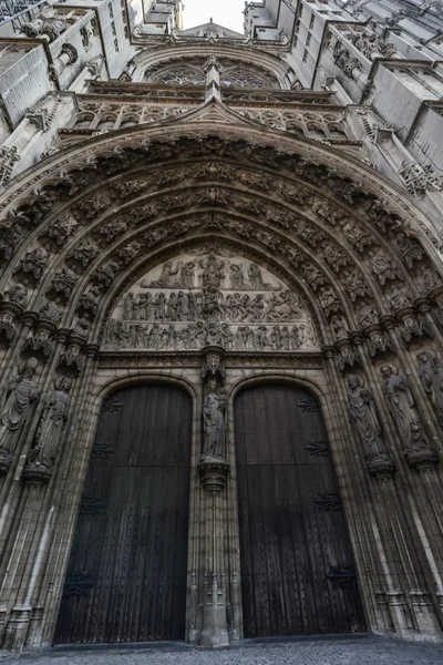 Brána v katedrále Panny Marie v Antverpách — Stock fotografie