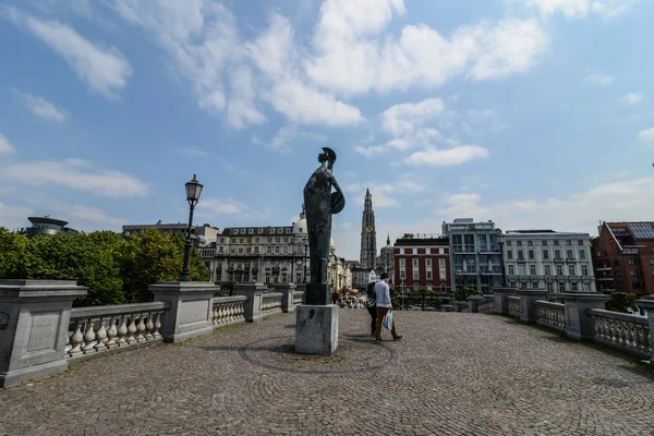 Estatua en Amberes —  Fotos de Stock