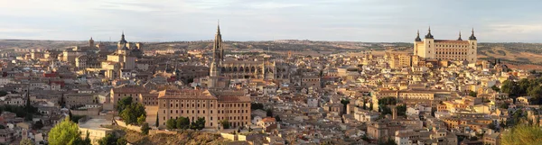 Panoramic view of Toledo, Spain — стоковое фото