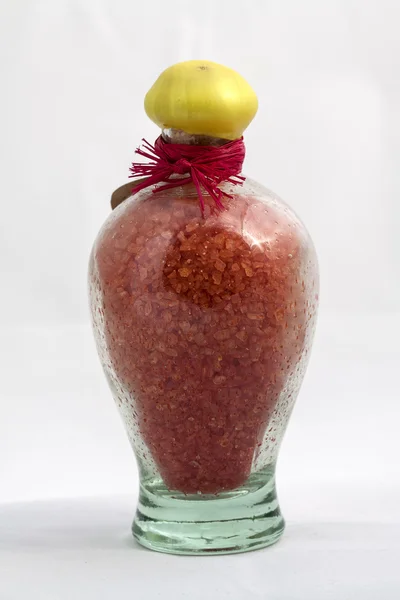 banyo tuzları ile şişe