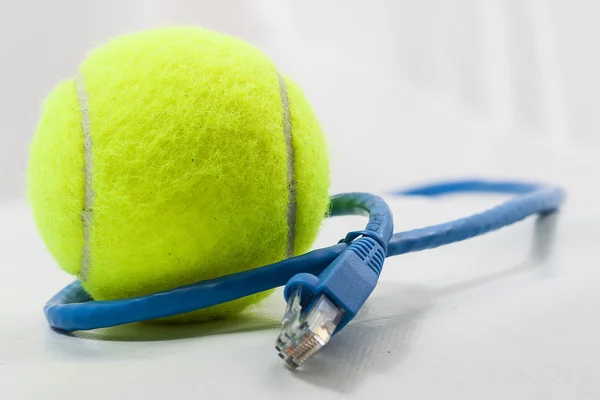 テニスのボールを接続します。 — ストック写真